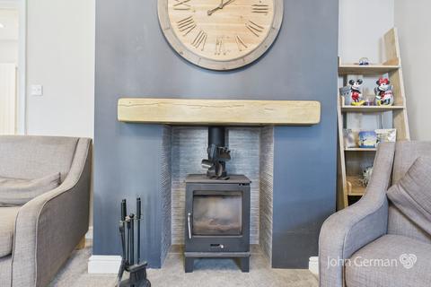 83 Arden Road, Barton Under Needwood, Burton-on-trent, DE13 8LF