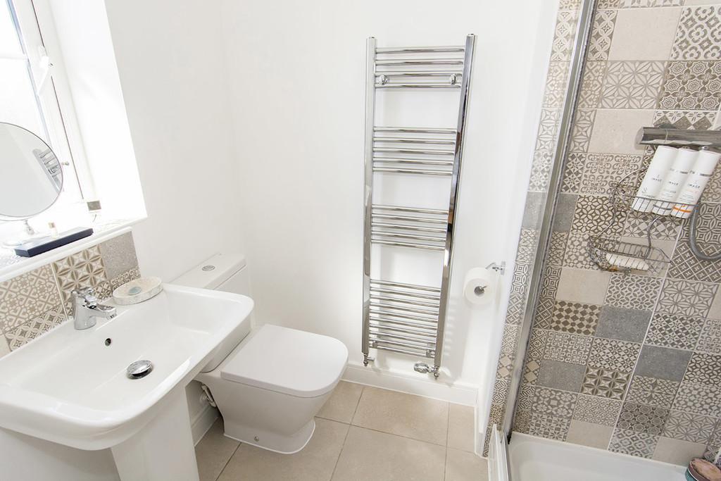 Ensuite