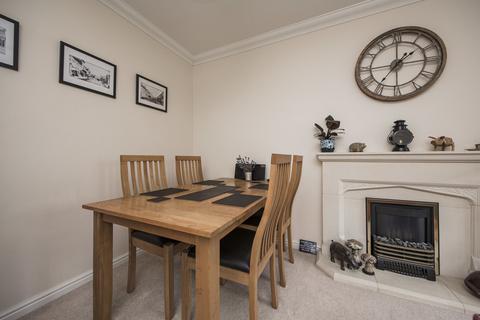 3 bedroom semi-detached house for sale, Hopgarden Close, Lamberhurst