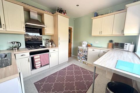 2 bedroom semi-detached bungalow for sale, Close Head, Thornton, Bradford