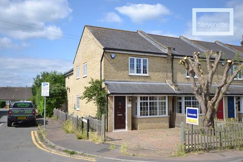 3 bedroom end of terrace house for sale, Lindsey Street, Epping