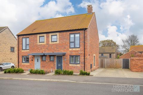 2 bedroom semi-detached house for sale, Calthorpe Drive, Cringleford