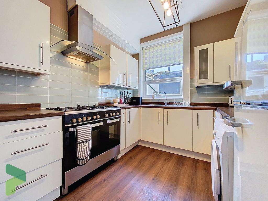 Seperate Fitted Kitchen