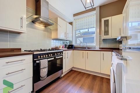 92 Blackburn Road, Darwen, BB3 1QJ