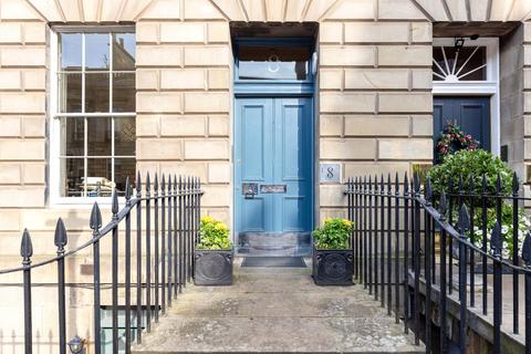 4 bedroom terraced house to rent, Alva Street, Edinburgh, Midlothian
