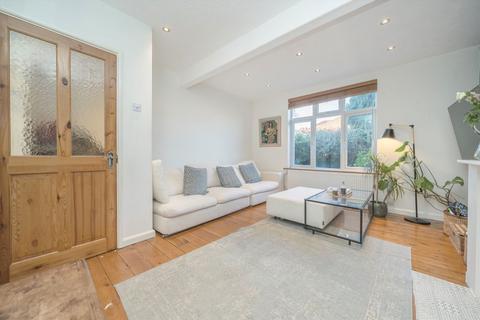 110 Browning Avenue, London, W7 1AU