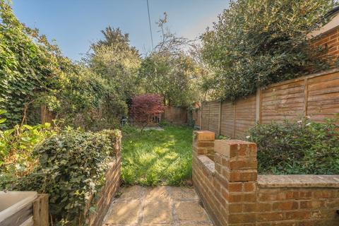 110 Browning Avenue, London, W7 1AU