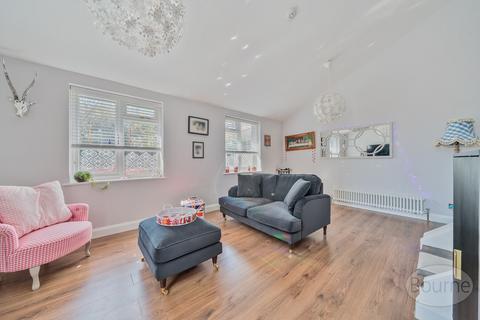 undefined, Folly Hill, Farnham, Surrey, GU9