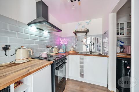 undefined, Folly Hill, Farnham, Surrey, GU9