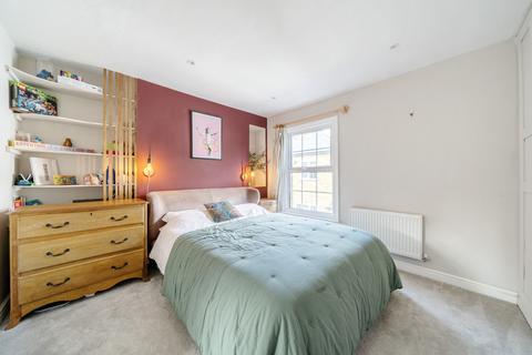 9 Beech Road, Weybridge, KT13 9QF