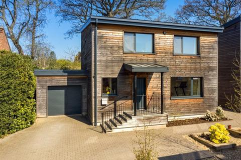 4 bedroom detached house for sale, Beeches Road, Farnham Common, Slough, Buckinghamshire, SL2