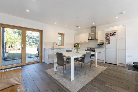 4 bedroom detached house for sale, Beeches Road, Farnham Common, Slough, Buckinghamshire, SL2