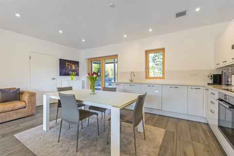 4 bedroom detached house for sale, Beeches Road, Farnham Common, Slough, Buckinghamshire, SL2