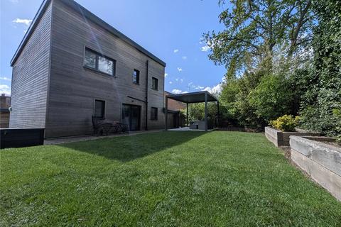 4 bedroom detached house for sale, Beeches Road, Farnham Common, Buckinghamshire, SL2