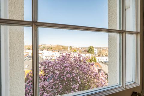 2 bedroom apartment for sale, Sydenham Road, Bristol BS6
