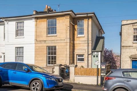 2 bedroom apartment for sale, Sydenham Road, Bristol BS6