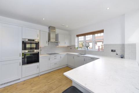 undefined, Lorimer Avenue, Cranleigh