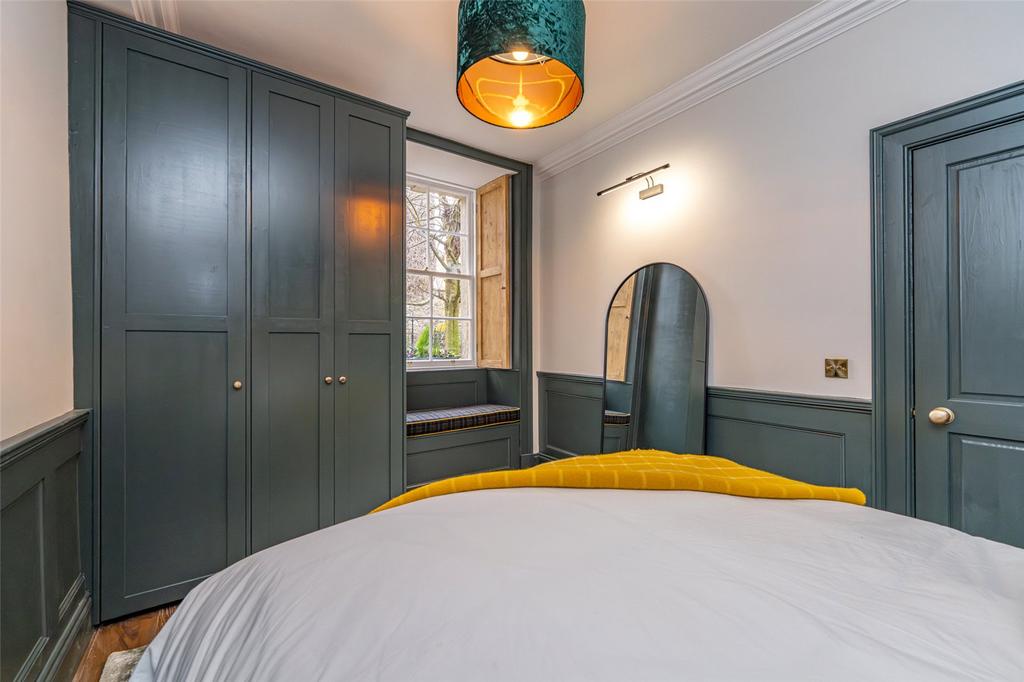 Bedroom Alt