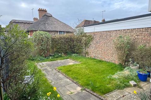 undefined, Barnfeld, Felpham