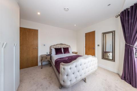 2 bedroom apartment for sale, 51 Selvage Lane, London