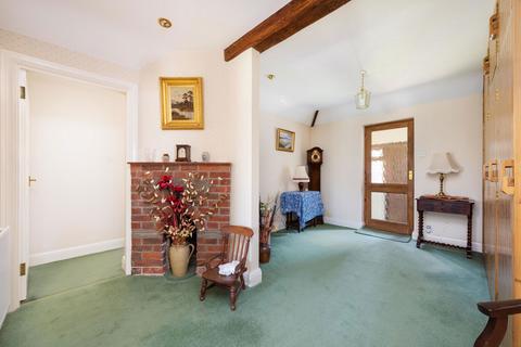 undefined, Manor Close, East Horsley