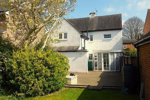 3 bedroom cottage for sale