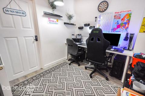 27 Glen View, Mexborough, S64 0AS