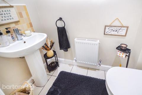 27 Glen View, Mexborough, S64 0AS