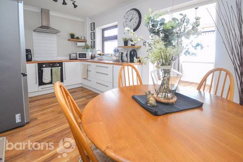 30 Fenton Fields, Rotherham, S61 3SU
