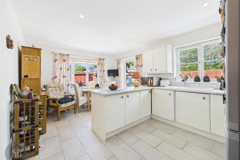 undefined, Mitre Close, Woolpit