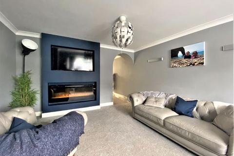4 Chestnut Drive, Great Wyrley, Walsall, WS6 6LU