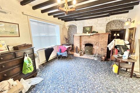 3 bedroom end of terrace house for sale, Mostyn Street, Llandudno