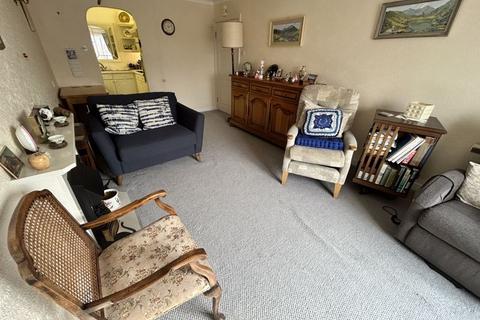 1 bedroom retirement property for sale, Penrhyn Avenue, Rhos on Sea