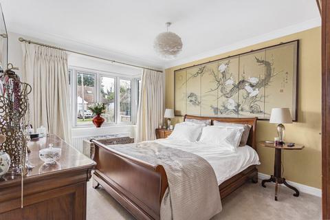 62 Orchard Close, Fetcham, Leatherhead, KT22 9JB