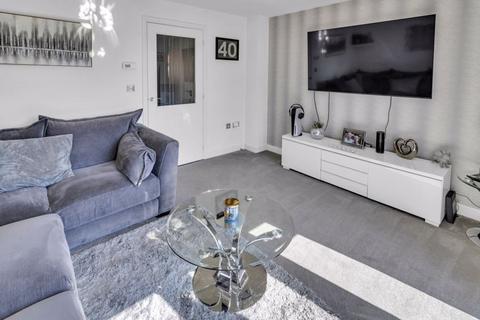 4 Botanical Close, Middleton, Manchester, M24 6FA