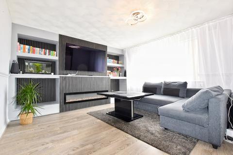 26 Ash Close, Rochdale, OL12 9AN