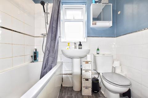 26 Ash Close, Rochdale, OL12 9AN