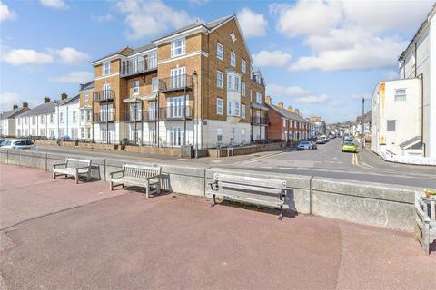 2 bedroom ground floor flat for sale, The Terrace Apartments, Hythe CT21