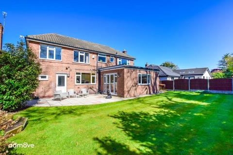 5 bedroom detached house for sale, Reading Drive, Sale, M33 5DL