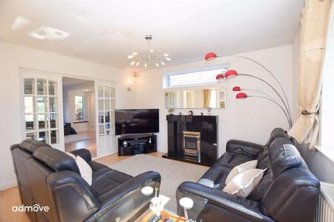 5 bedroom detached house for sale, Reading Drive, Sale, M33 5DL