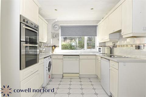3 bedroom detached house for sale, Taunton Avenue, Rochdale OL11
