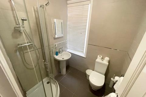 2 bedroom apartment to rent, Brunswick Place, Hove