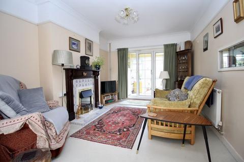 2 Boundary Close, Southampton, SO15 4PE