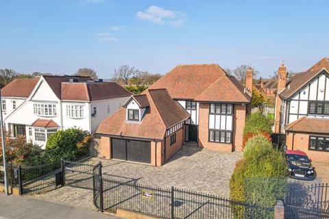 undefined, Tomswood Road, Chigwell IG7