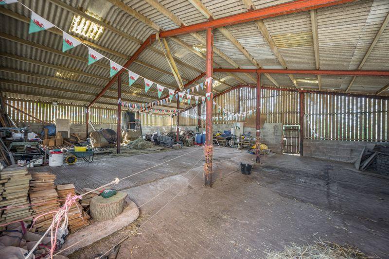 Barn
