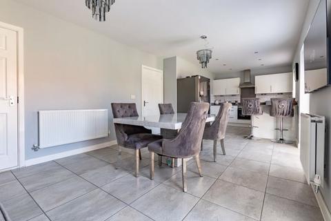 10 Boston Close, Grove, Wantage, OX12 0GQ