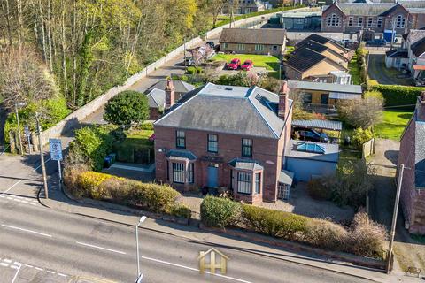 Ellerslie Blairgowrie Road, Coupar Angus, Blairgowrie, PH13 9AT
