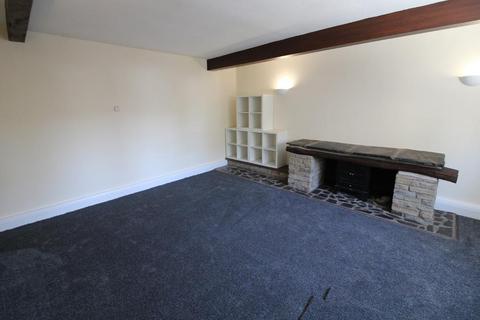 2 bedroom flat to rent, Gas Street, Hollingworth, Cheshire, SK14 8JD