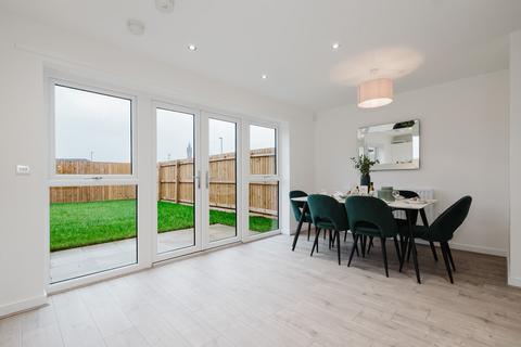 undefined, at The Gateway, 4 BLACK BROOK CLOSE M12
