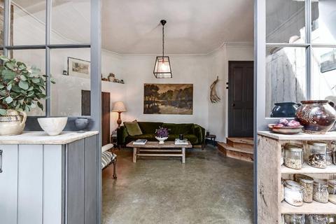 23 Mill Road, Steyning, BN44 3LN